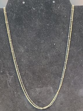 Delicate Two-Tone Beaded Layered Necklace - Gold and Dark Green